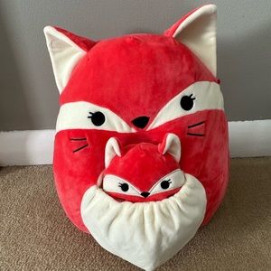 12” Fifi Squishmallow